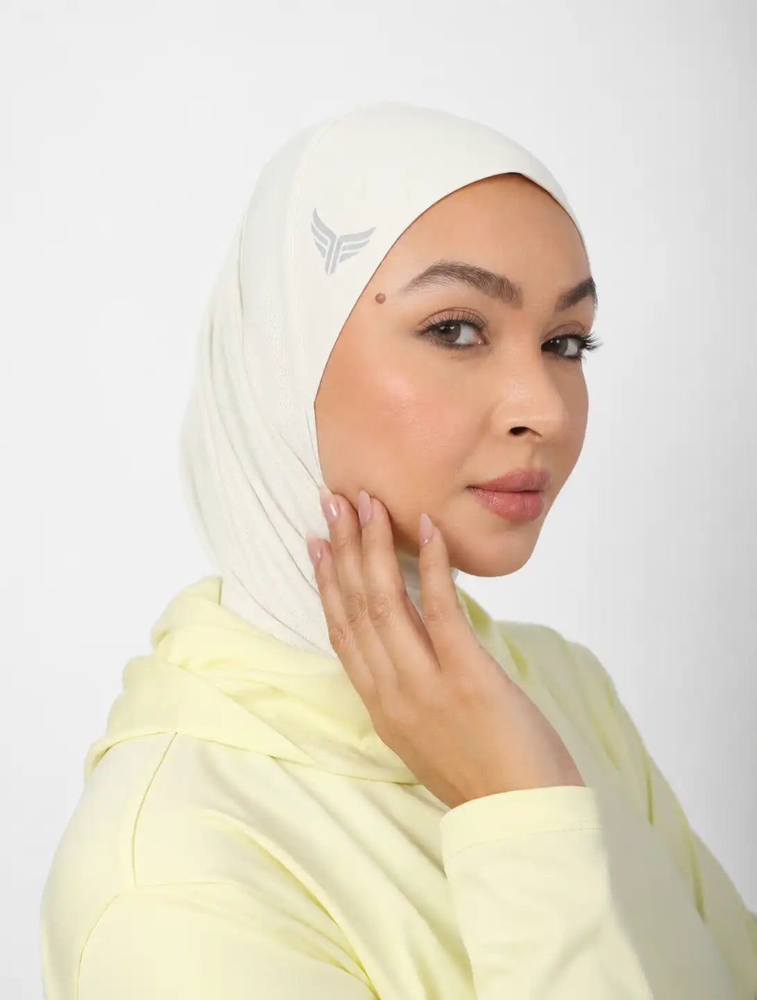 Sports Hijab ♤ ♤ Black & off White ♤ ♤  ((Bundle))